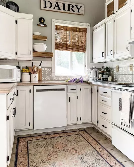 5 consejos importantes para un diseño de cocina pequeño y cómodo y elegante en la casa de campo 3320_118