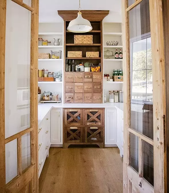 5 consigli importanti per un design comodo e elegante della piccola cucina presso il cottage 3320_86