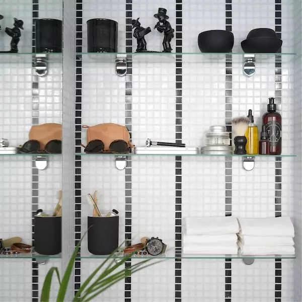 7 Reddings van ontwerpers IKEA opslag in een kleine badkamer 3377_32