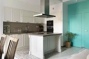 Maliwanag at maluwag na apartment na may maingat na layout. 3395_1