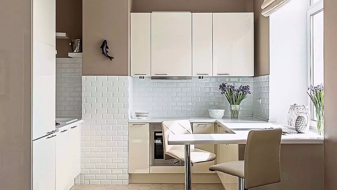 We draw up a small kitchen: a complete design guide and creating a functional interior