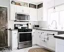 私たちは小さなキッチンを作成します：完全なデザインガイドと機能的なインテリアの作成 34492_121