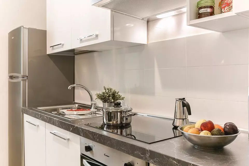 Disegna una piccola cucina: una guida di design completa e creando un interno funzionale 34492_135