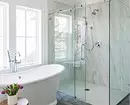 6 savjeta za dizajn kupaonice u sivo-bijeloj boji i 80 primjera na fotografiji 3529_21