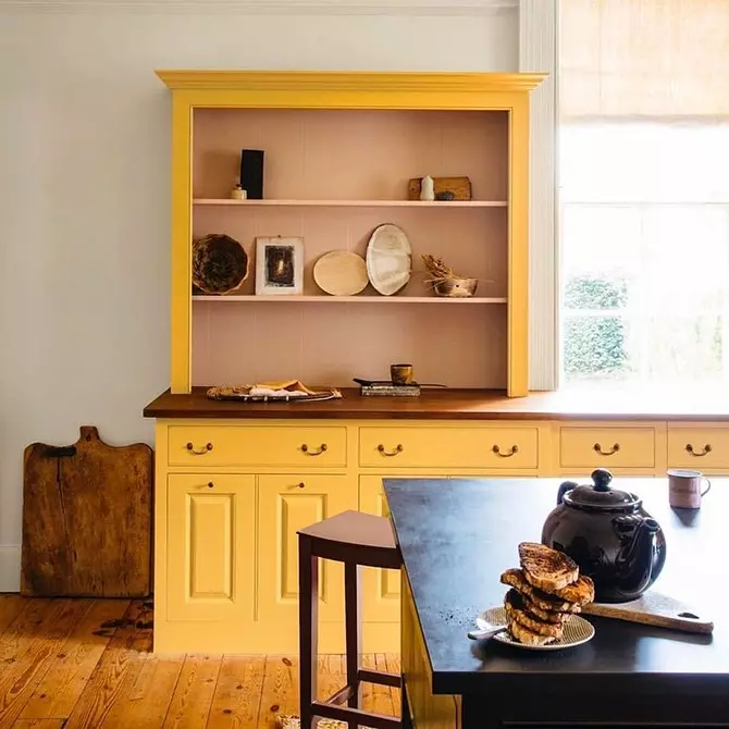 ما یک آشپزخانه زرد را تهیه کردیم: بهترین ترکیب رنگ و 84 عکس 3585_133