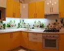 Nous établissons un intérieur de la cuisine jaune: meilleures combinaisons de couleurs et 84 photos 3585_165