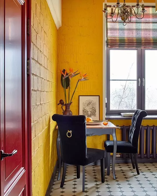 我们绘制了一个黄色厨房的内部：最佳颜色组合和84张照片 3585_98