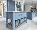Ynterieur fan griis-blauwe keuken (60 foto's) 3637_37