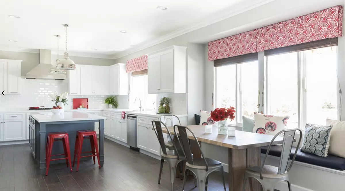 Come emettere un design di cucina bianca rossa: suggerimenti correnti e antiprodifici