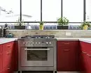 Come emettere un design di cucina bianca rossa: suggerimenti correnti e antiprodifici 3877_35