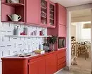 Come emettere un design di cucina bianca rossa: suggerimenti correnti e antiprodifici 3877_6