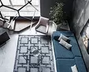 Нестандарден ентериер на куќата во Екатеринбург: црна и бела боја, светли акценти и вила елементи 3891_24
