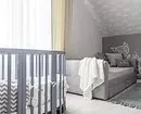Ikke-standard interiør i huset i Jekaterinburg: svart og hvit farge, lyse aksenter og hytteelementer 3891_45