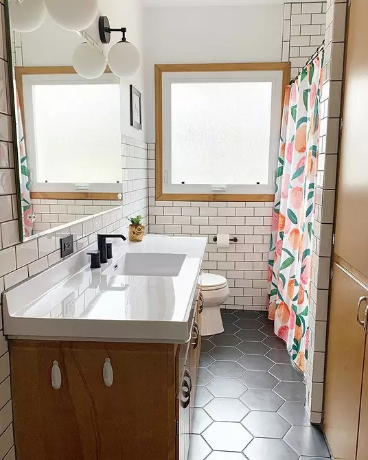 Before and after: 6 updated bathrooms that inspire you to alteration your own 3976_6