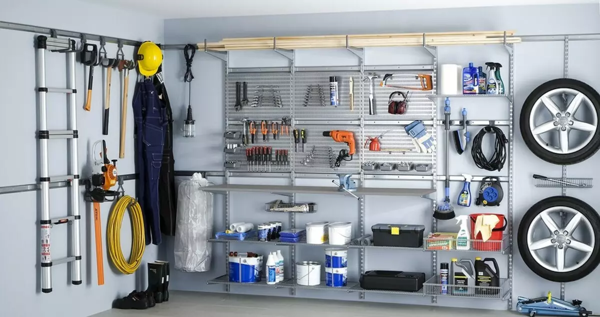 8 ideas for storing tools that will help forget about long searches 4044_20