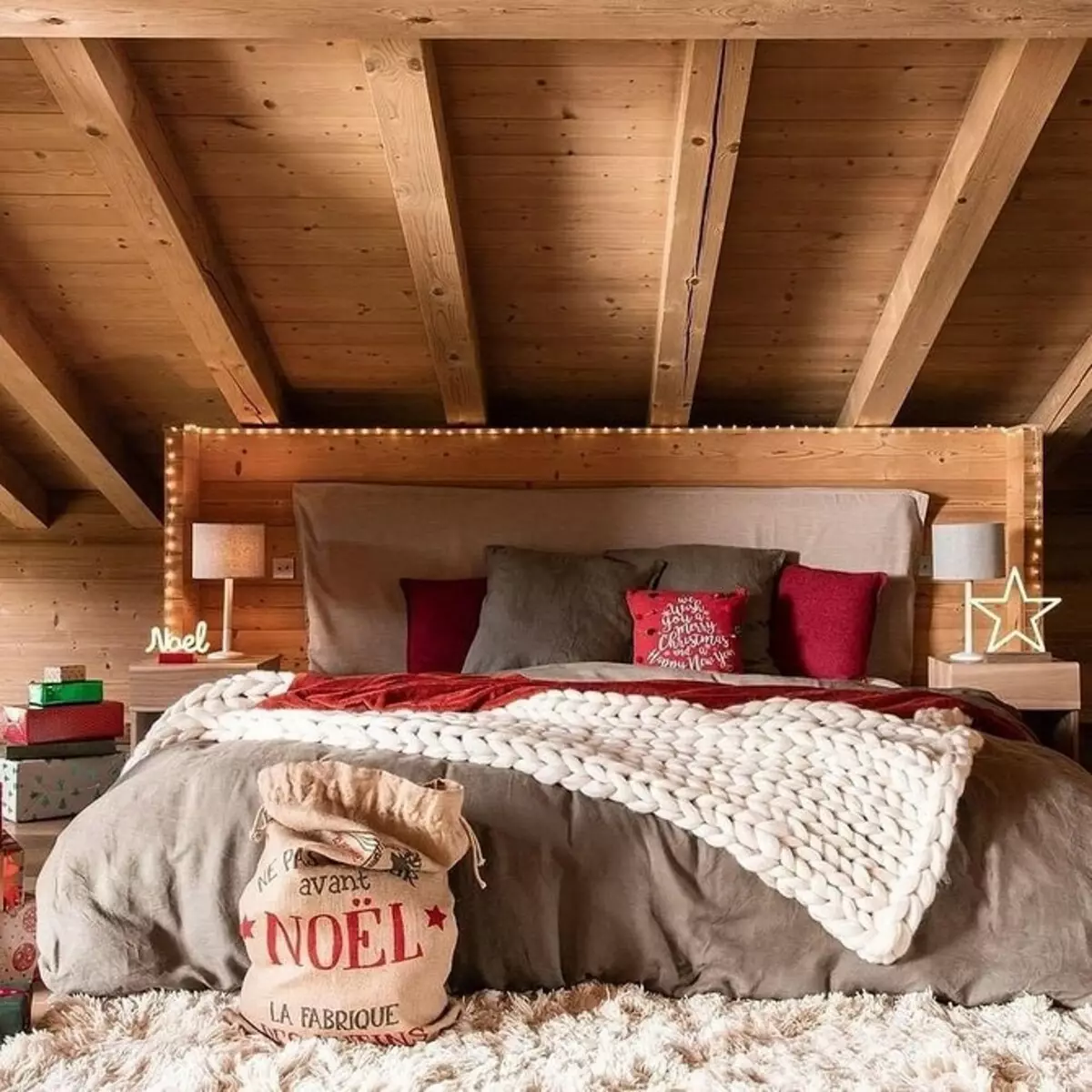 How to issue an interior of the attic at the dacha with a double or single roof 4292_116