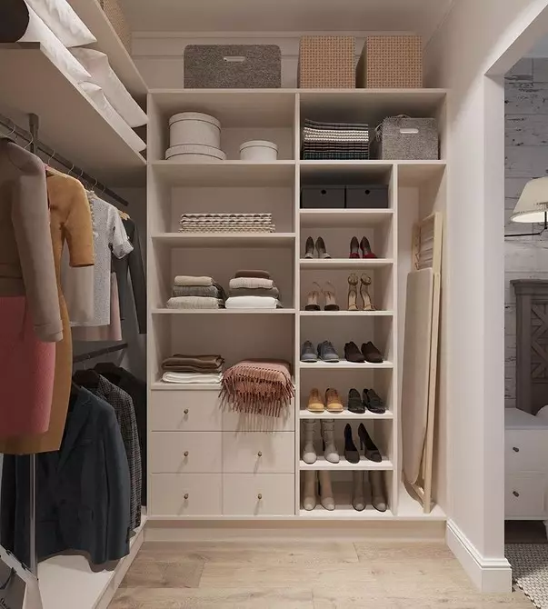 Сон на сите е гардероба во спалната соба: како да се организира правилно и да се приспособат дури и во мала големина 4427_108