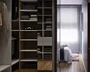 El sueño de todos es una sala de vestuario en el dormitorio: cómo organizar correctamente y acomodar incluso en un tamaño pequeño. 4427_73