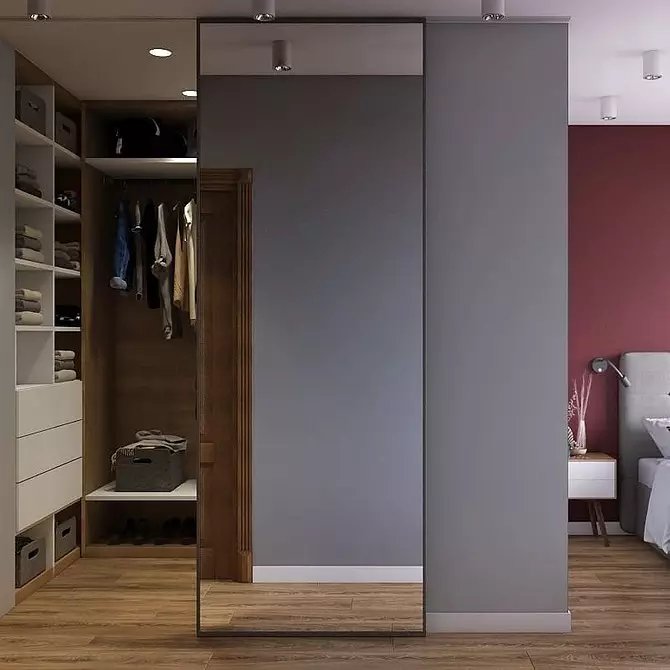 Сон на сите е гардероба во спалната соба: како да се организира правилно и да се приспособат дури и во мала големина 4427_76