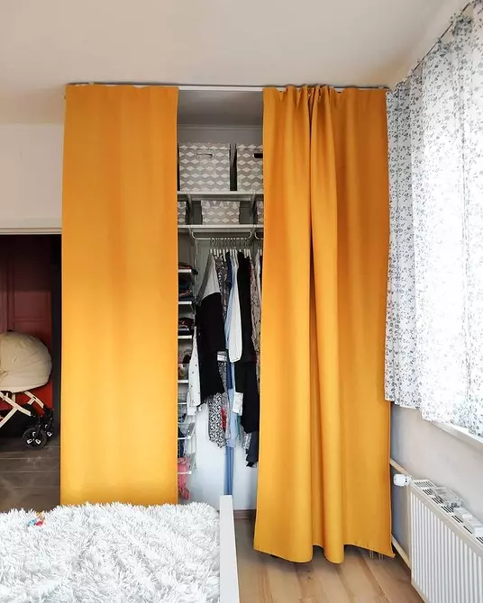 Kiekvienas svajonė yra drabužių spinta kambarys miegamajame: kaip organizuoti teisingai ir pritaikyti net mažo dydžio 4427_86