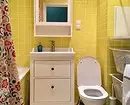 Kombinationen af ​​fliser i badeværelset: hvordan man kombinerer forskellige farver og fakturaer til et harmonisk interiør 4512_24