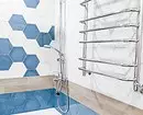 Kombinationen af ​​fliser i badeværelset: hvordan man kombinerer forskellige farver og fakturaer til et harmonisk interiør 4512_70