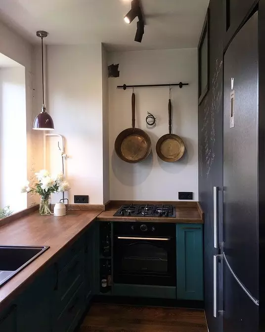 あなたが小さなキッチンを持っているならば、料理のための空き容量を見つける方法：5つの解決策 4520_22