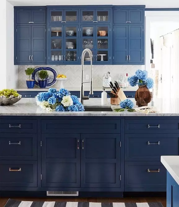 Дизайн кухні в синьому кольорі (81 фото) 4533_146