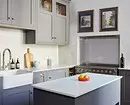 Nakreslíme interiér šedé kuchyně: jak oživit prostor a učinit to zlomyslný (82 fotografií) 4611_10