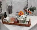 Was und wie man in den Regalen im Badezimmer lagert, damit sie immer sauber aussahen: 7 Tipps 4680_4