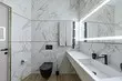 7 контроверзних техника у дизајну купатила, који ће иритирати љубичице чистоће