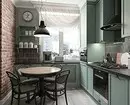 ديكور النافذة الجميلة في المطبخ: النظر في نوع الحلقة والأسلوب الداخلي 4732_13