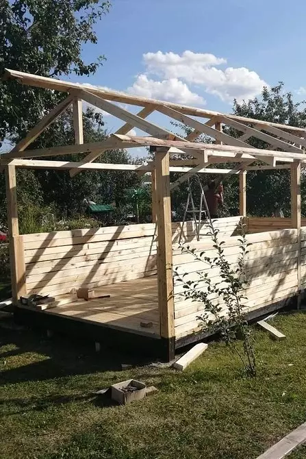 Tree Gazebo cu mâinile ei: Procesul de construcție pas cu pas 4915_28