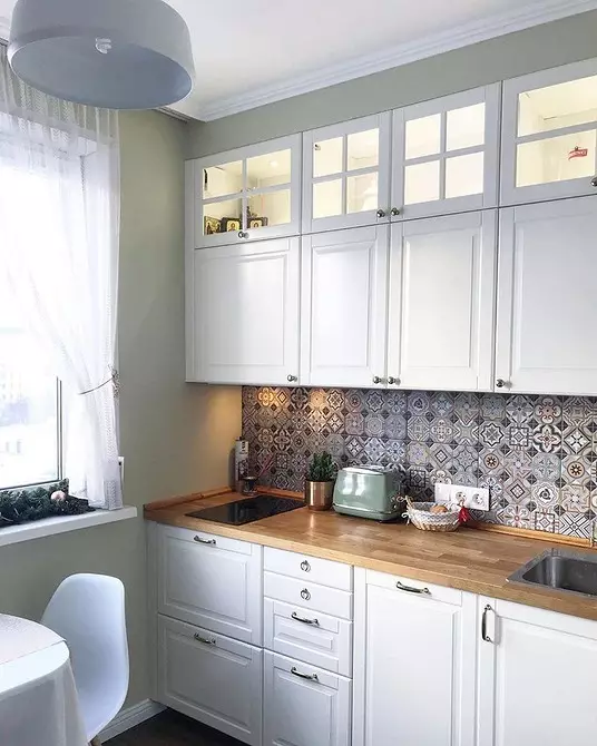 Kitchens fan IKEA: Echte foto's yn it ynterieur en 5 stilen wêryn se perfekt passe sille 4971_91
