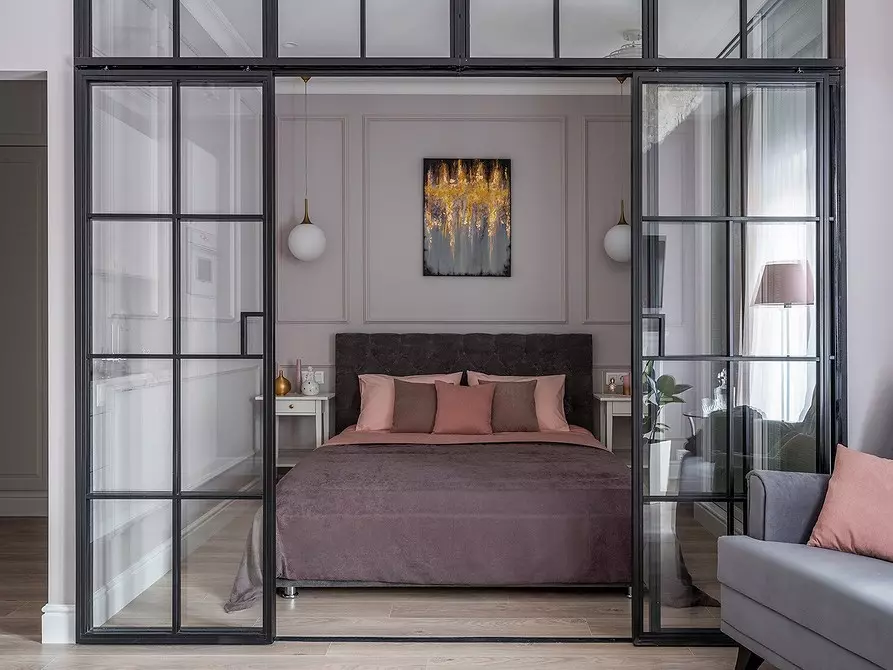 How designers are equipped with bedrooms, if there is no place: 6 ideas from real projects 5029_24