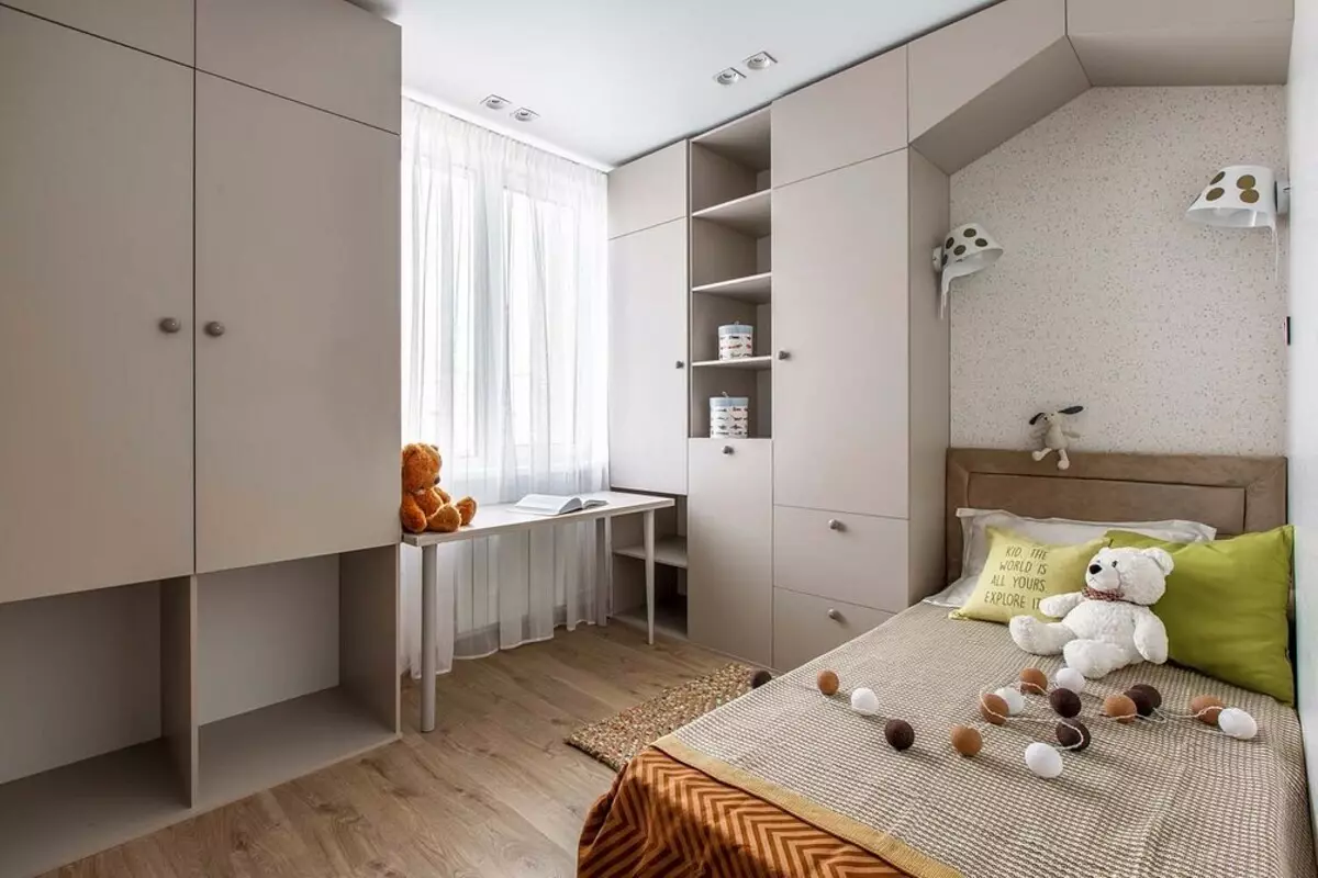 Hoe ontwerpers zijn uitgerust met slaapkamers, als er geen plaats is: 6 ideeën van echte projecten 5029_5
