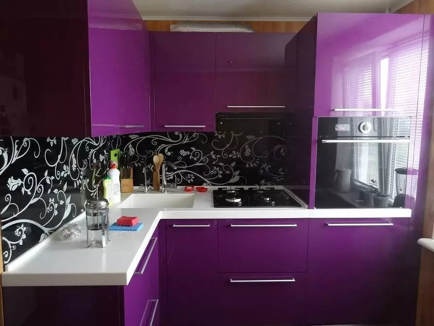 Kami ngagambar dapur dina lilac: 4 déwan sareng kasalahan anu populér 5045_138