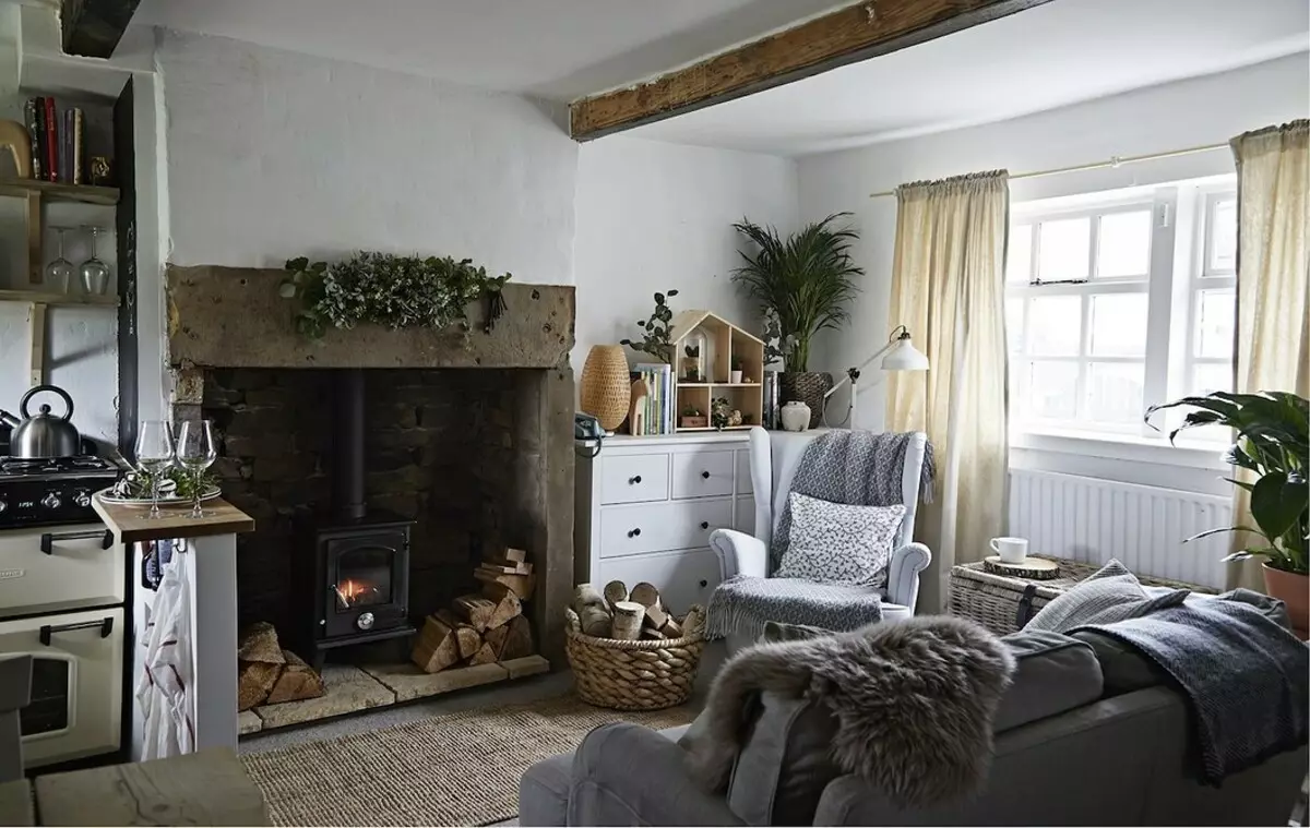 No mēbeļu izvēles uz apgaismojumu: Izveidojiet dzīvojamās istabas interjeru, izmantojot IKEA 5104_10