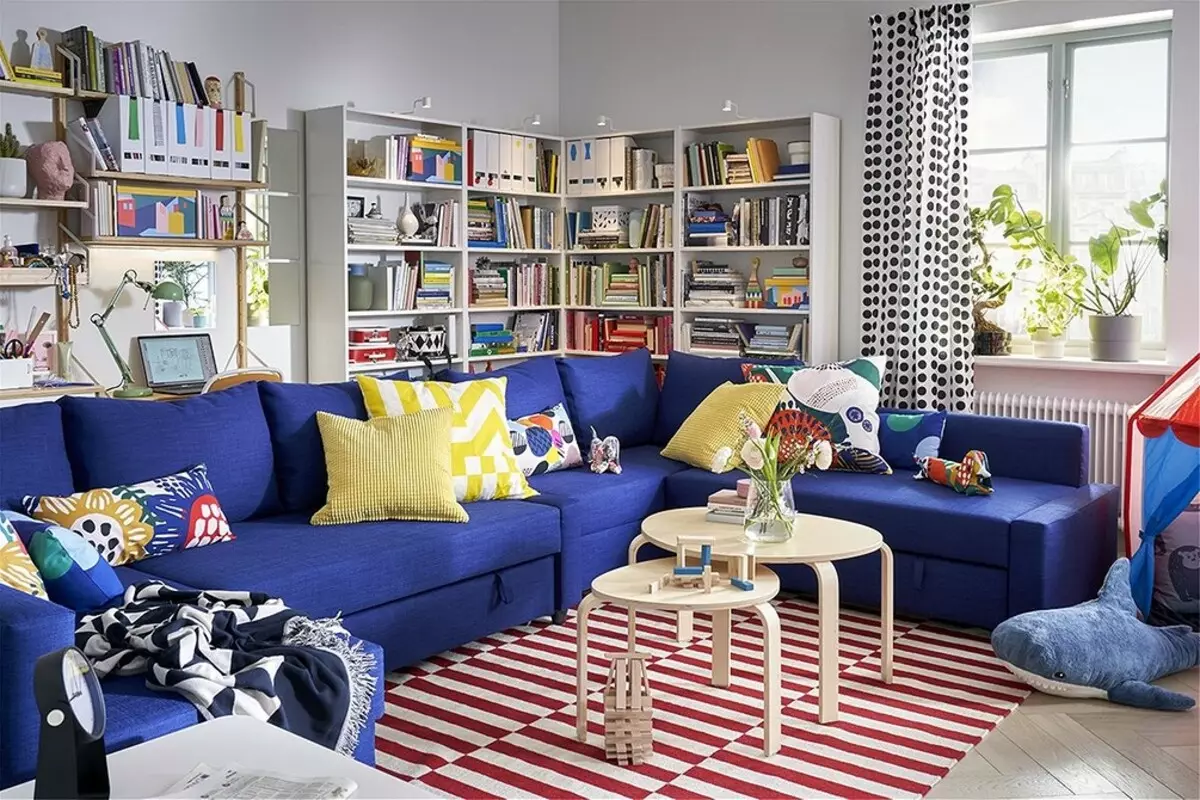 No mēbeļu izvēles uz apgaismojumu: Izveidojiet dzīvojamās istabas interjeru, izmantojot IKEA 5104_116