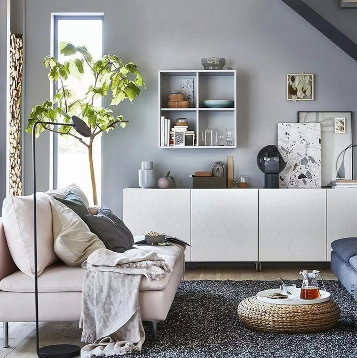 No mēbeļu izvēles uz apgaismojumu: Izveidojiet dzīvojamās istabas interjeru, izmantojot IKEA 5104_29