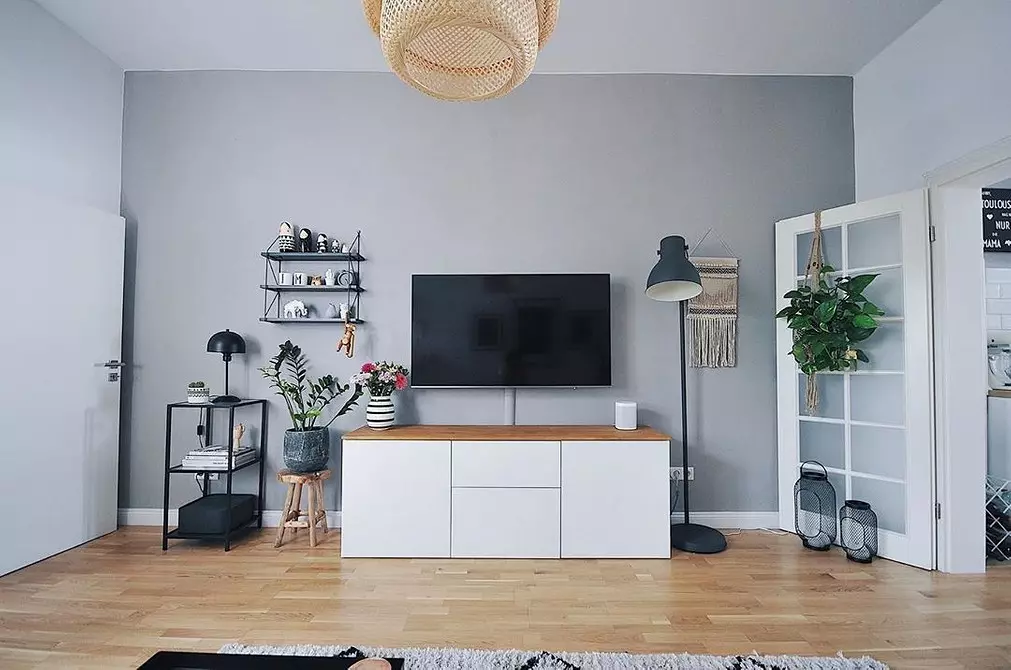 Dari pilihan perabot ke pencahayaan: Buat bahagian dalam ruang tamu menggunakan IKEA 5104_38