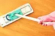 Come pulire il linoleum dallo sporco della sporcizia: una panoramica di strumenti e tecniche efficaci