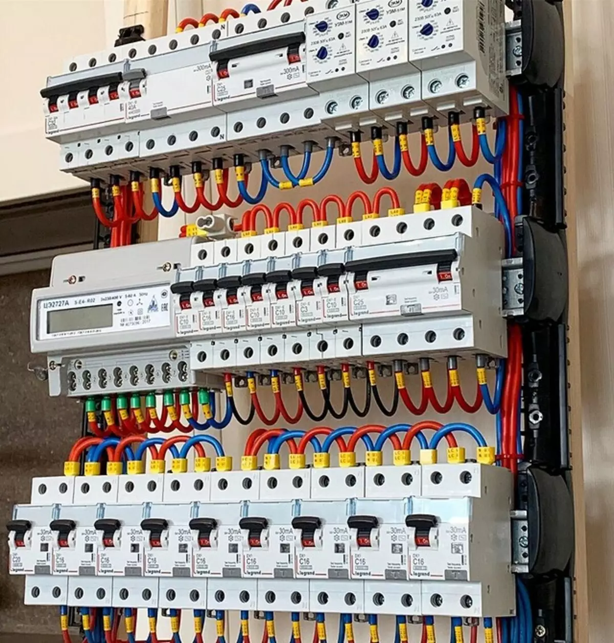 難しいだけで難しい：電気のUDOは何ですか 5279_19