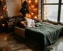 5 idei pentru decorarea copacului de Crăciun în stilurile interioare populare 5483_36