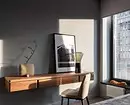 Im Rhythmus der Metropole: Grafisches Interieur einer Wohnung mit acht Fenstern 549_23