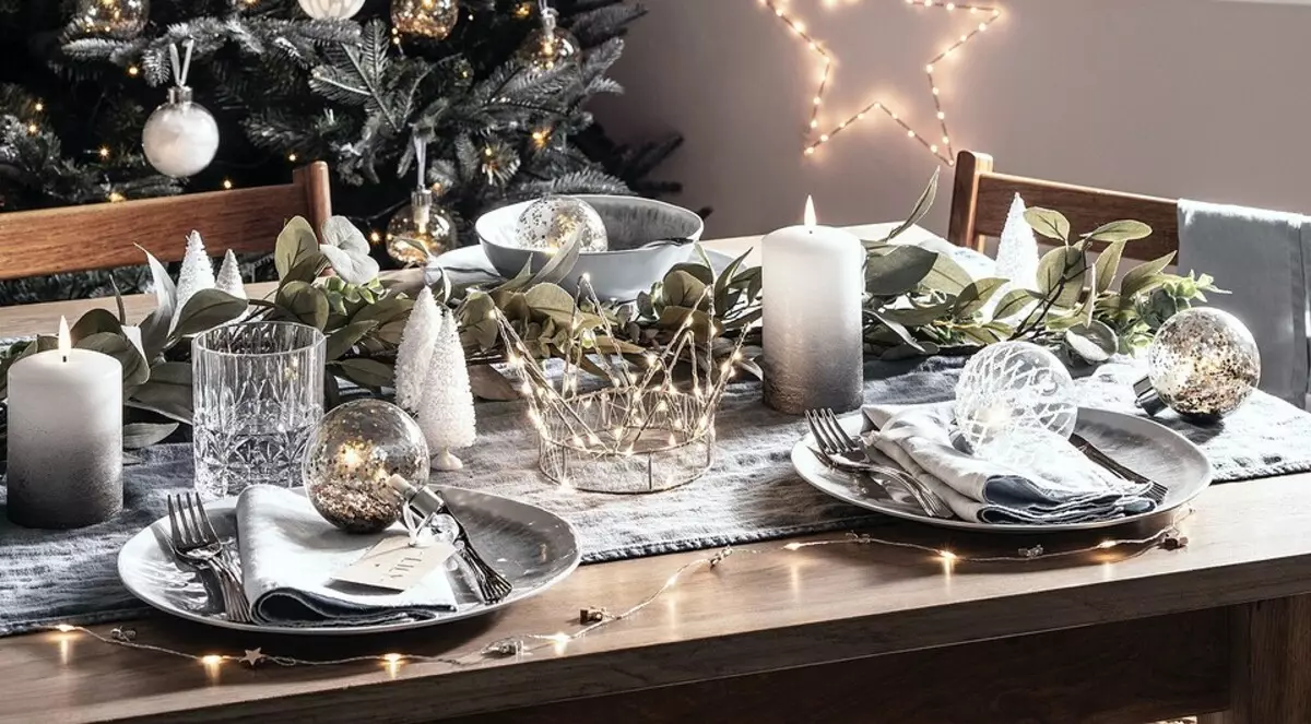 Не само Божиќното дрво: 10 зони за празнична домашна декорација