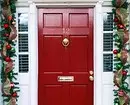 Cómo decorar la puerta al Año Nuevo: 5 Opciones más hermosas 5530_65