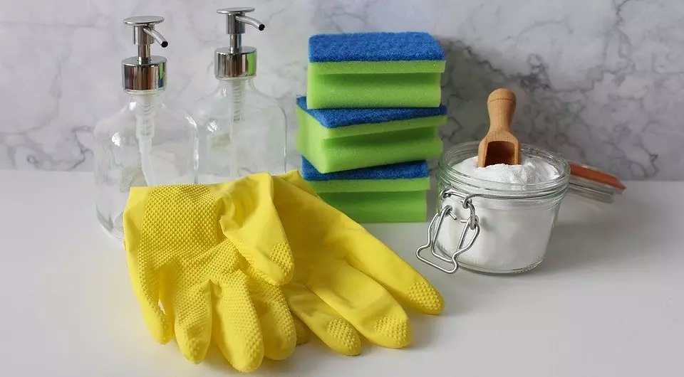Wie man lackierte Wände waschen: Nützliche Tipps für verschiedene Farben 5575_7