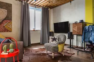 Loft para 40 metros cuadrados: interior brillante de Odnushki con reparaciones presupuestarias 5665_1