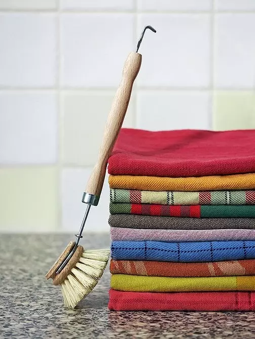 Se znebite odveč: kontrolni seznam od 7 predmetov, ki so dovolj za čiščenje celotne hiše 5668_13
